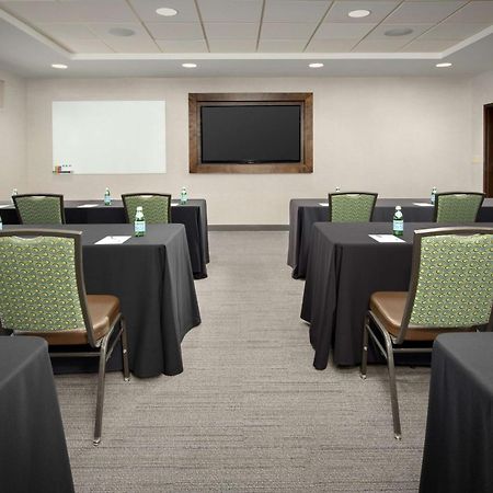 Hampton Inn & Suites Portland/Hillsboro-Evergreen Park Экстерьер фото