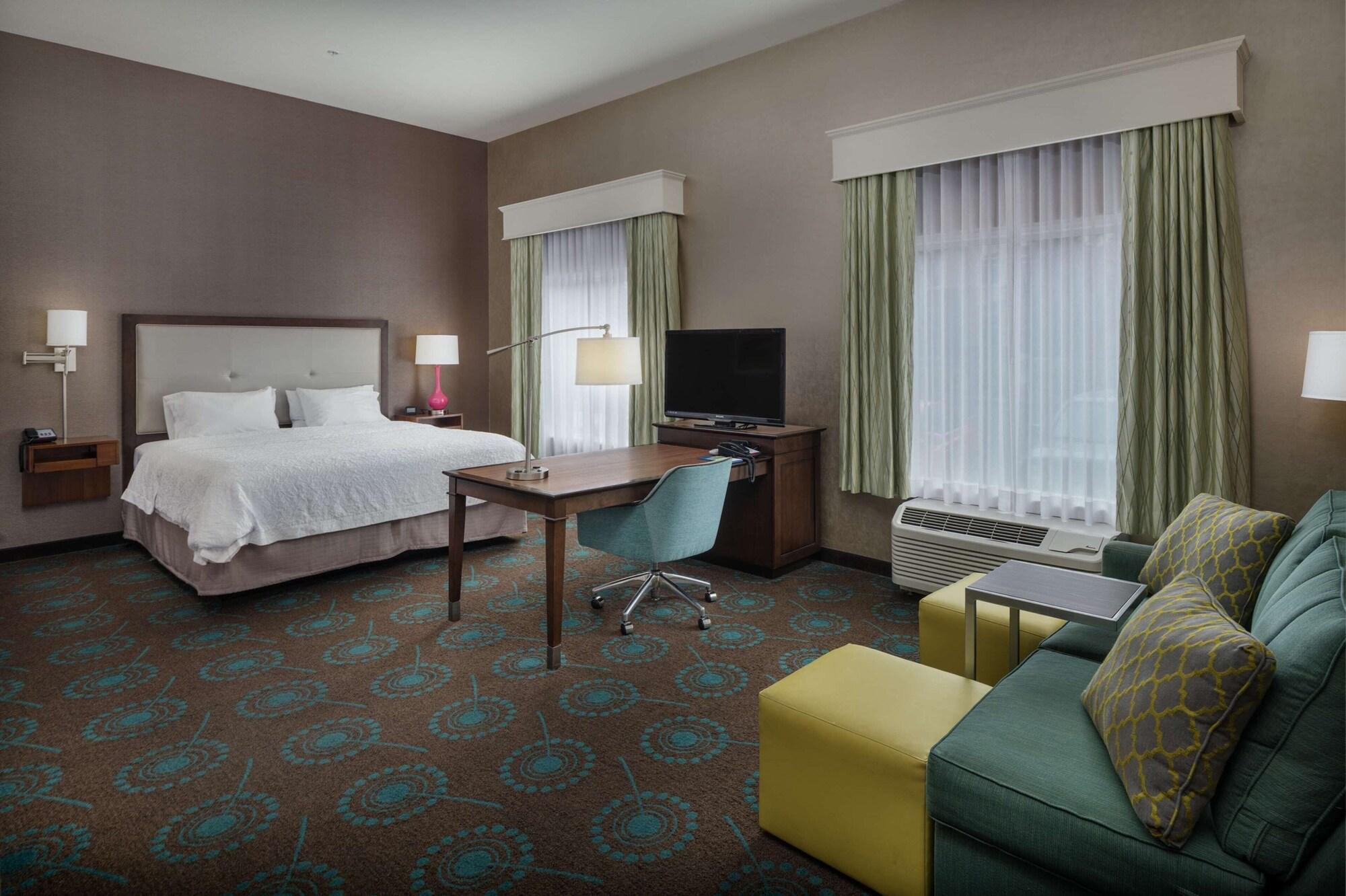 Hampton Inn & Suites Portland/Hillsboro-Evergreen Park Экстерьер фото
