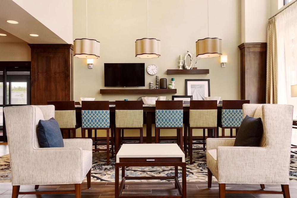Hampton Inn & Suites Portland/Hillsboro-Evergreen Park Экстерьер фото
